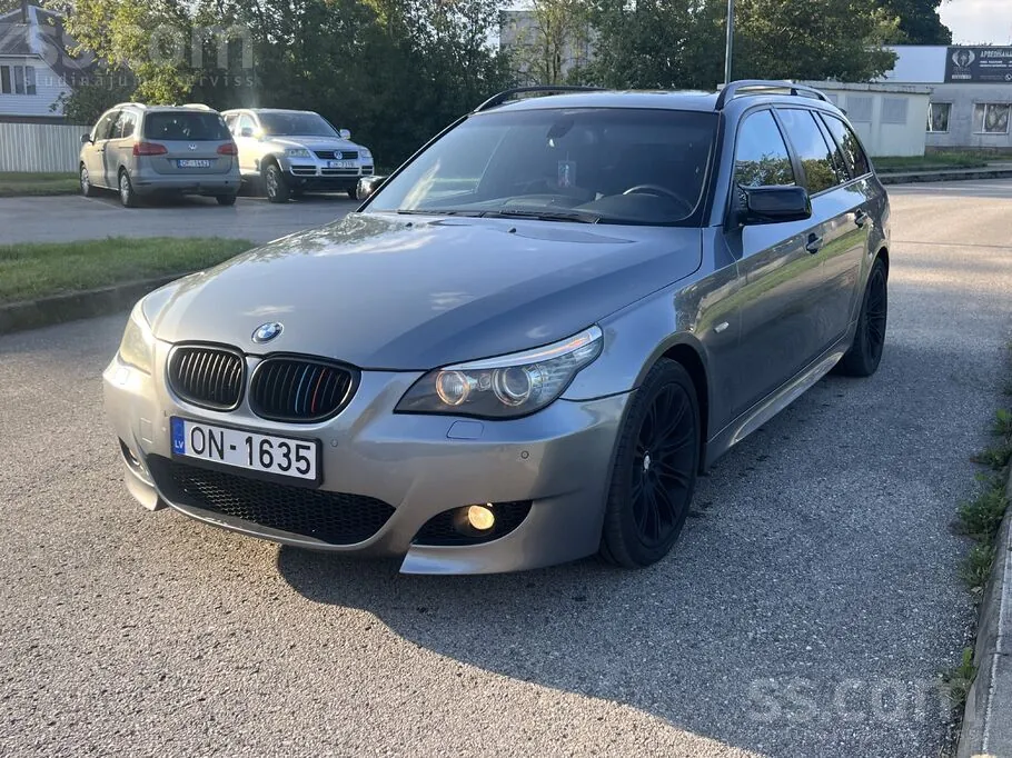 BMW 525