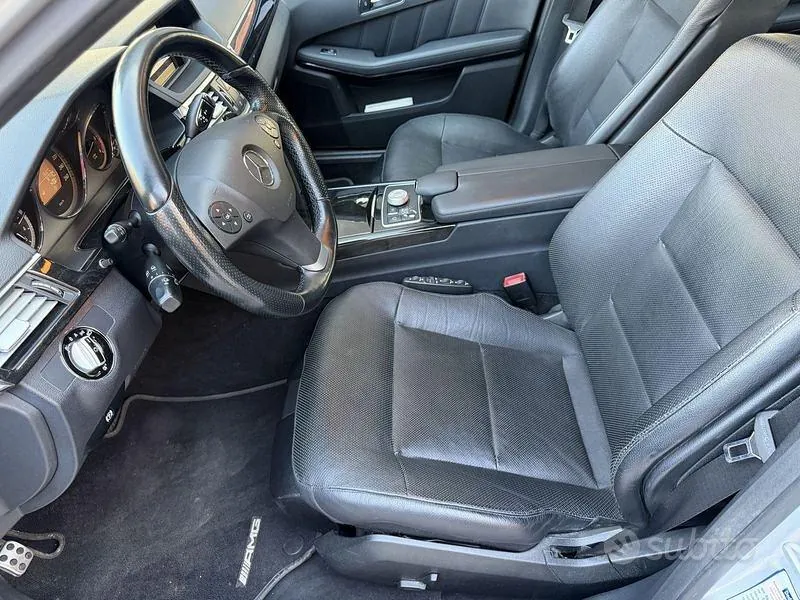 Mercedes-Benz E-Class 2009 photo 5