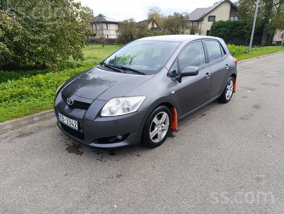 Toyota Auris