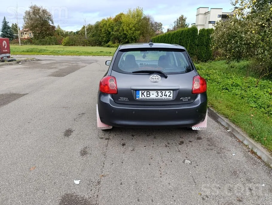 Toyota Auris 2007 photo 3