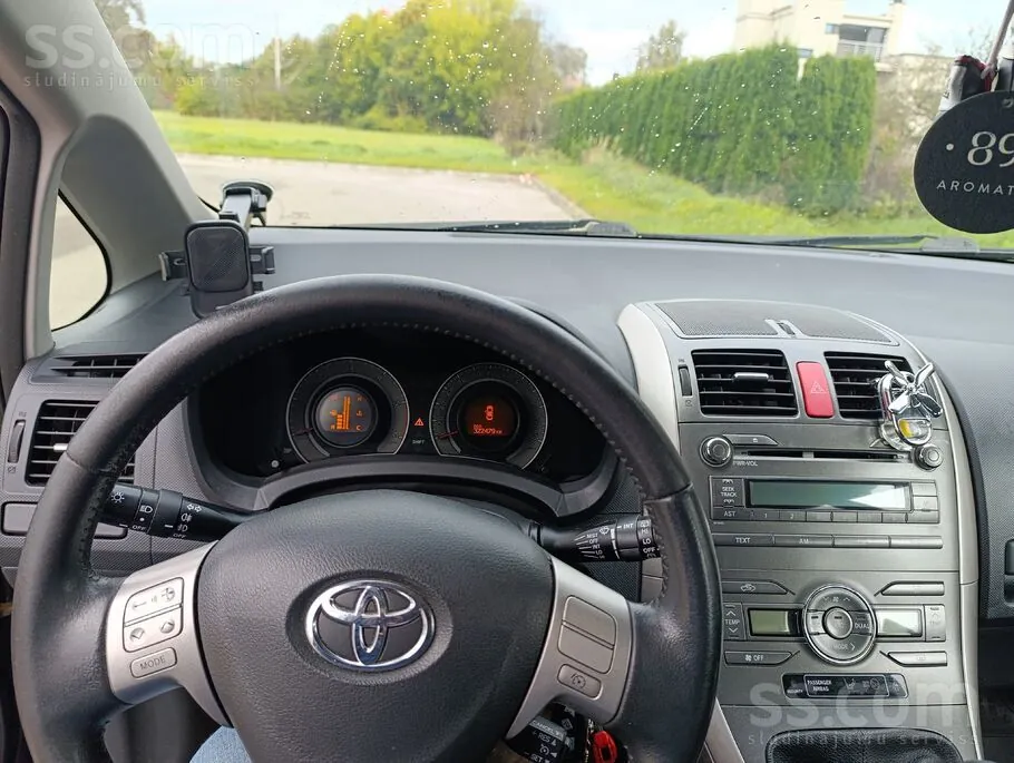 Toyota Auris 2007 photo 5