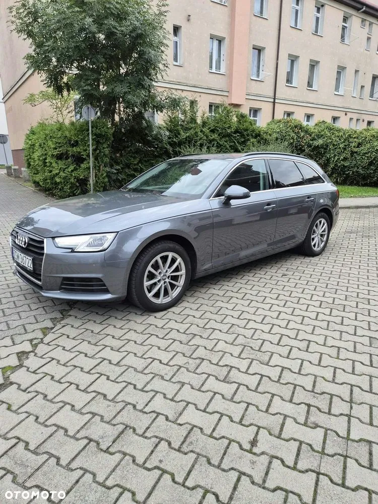 Audi A4 Avant 2017 photo 3