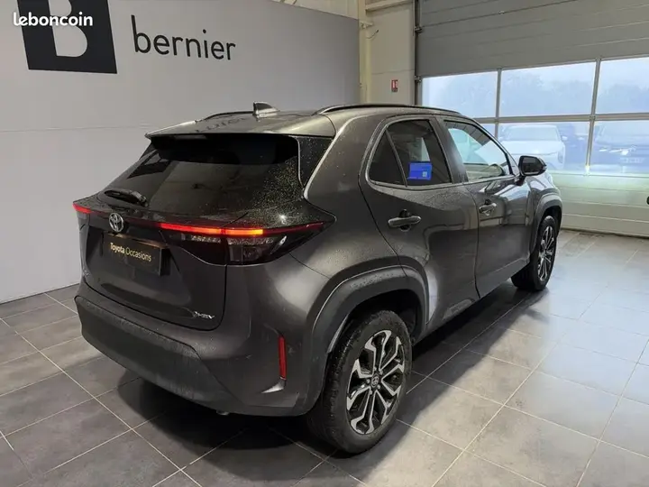 Toyota Yaris Cross 2024 photo 3