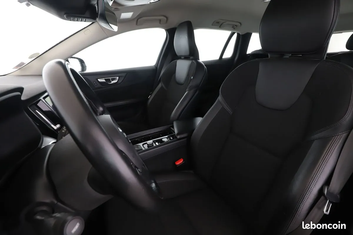 Volvo V60 2021 photo 5