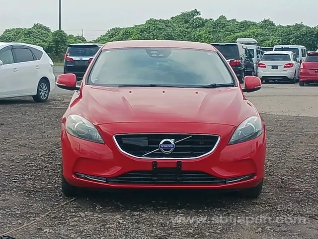 Volvo V40 2015 photo 2