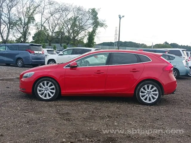 Volvo V40 2015 photo 4