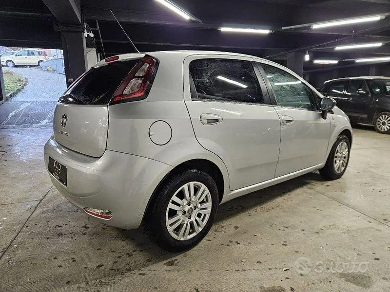 Fiat Punto 2014 photo 4