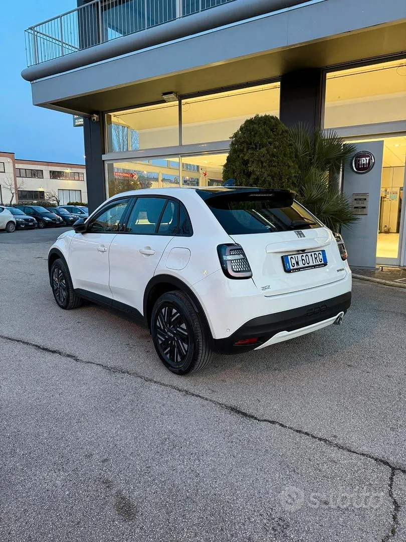 Fiat 600 2024 photo 4