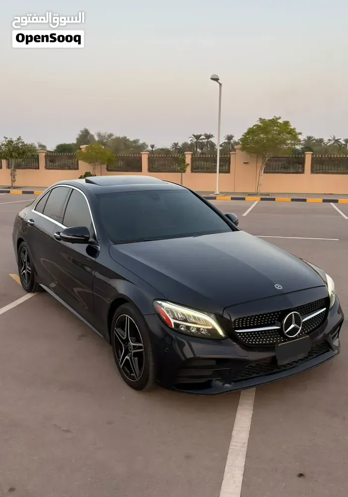 Mercedes-Benz C-Class 2019 photo 2