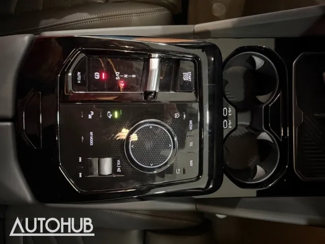 BMW 5 Series 2024 photo 5
