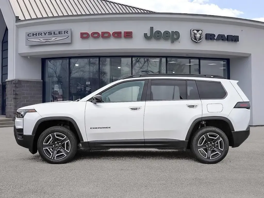Jeep Cherokee 2026 photo 3