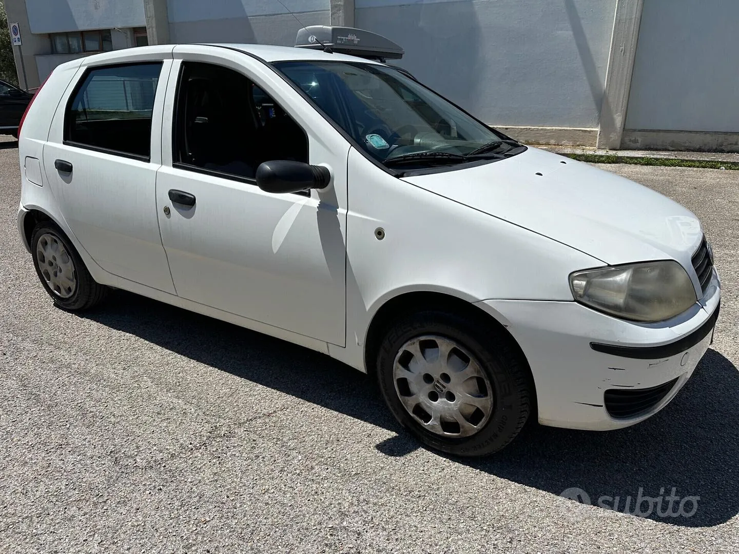 Fiat Punto 2004 photo 4