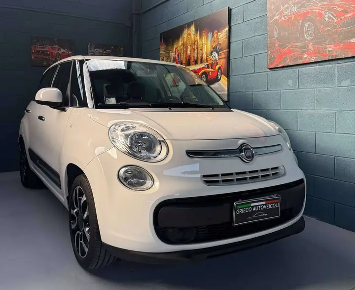 Fiat 500L 2012 photo 3