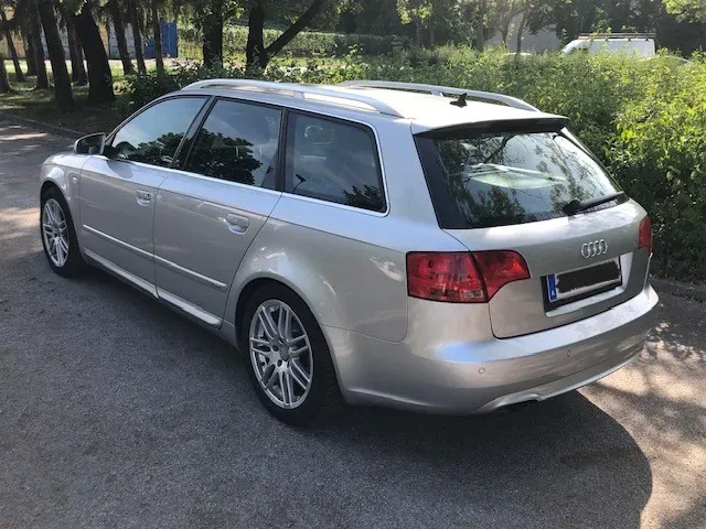 Audi A4 2006 photo 2
