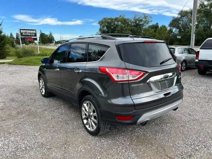 Ford Escape 2015 photo 3