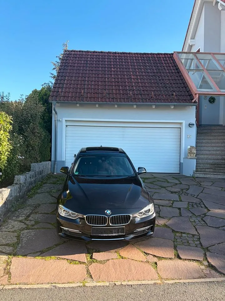 BMW F30