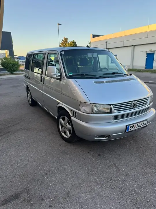 Volkswagen T4 2001 photo 2