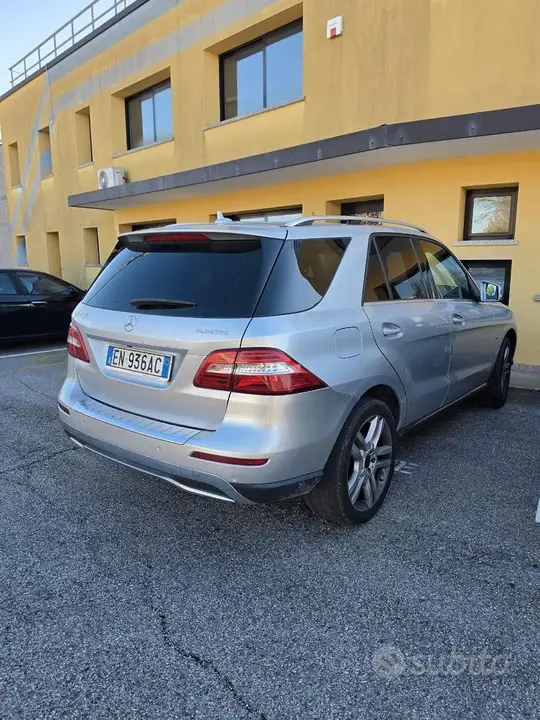 Mercedes-Benz Ml250
