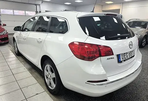 Opel Astra 2016 photo 4