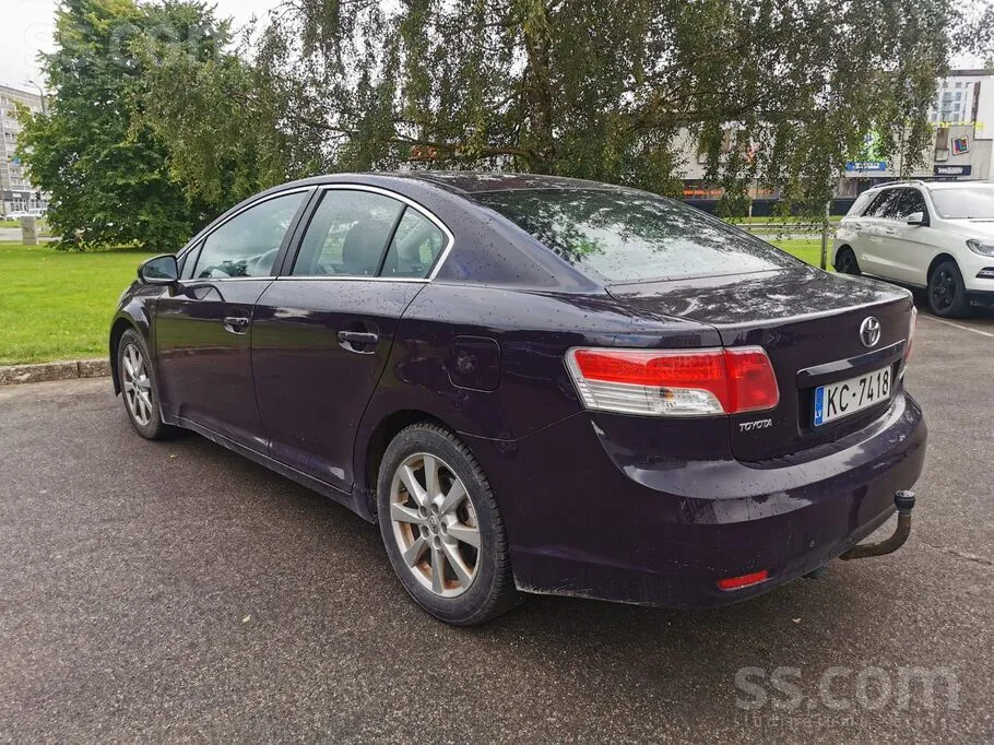 Toyota Avensis 2010 photo 4