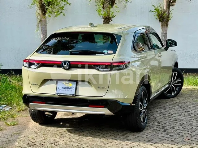 Honda Vezel 2024 photo 2