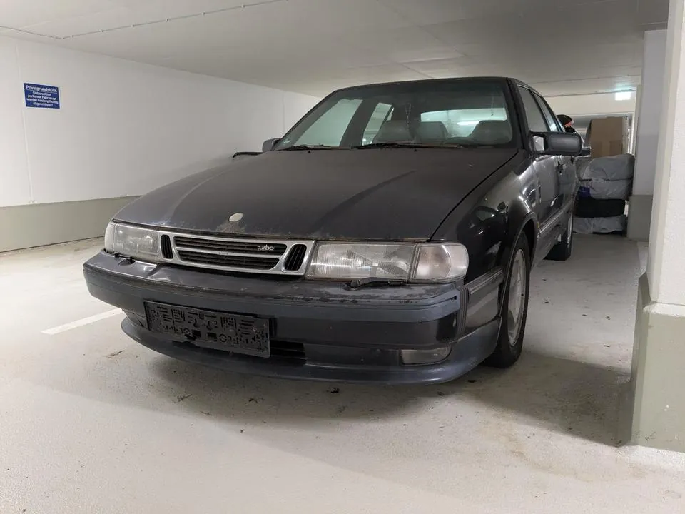 Saab 9000