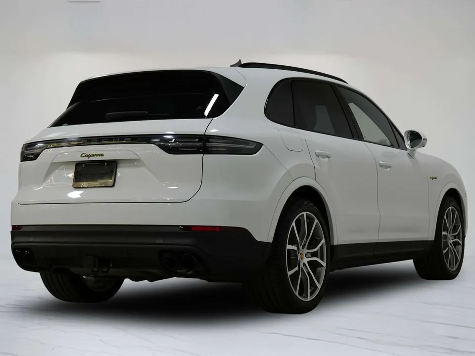 Porsche Cayenne 2023 photo 4