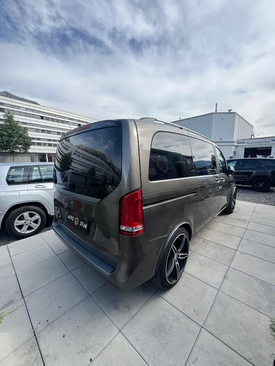 Mercedes-Benz V-Class 2016 photo 5