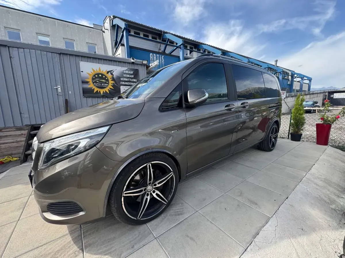 Mercedes-Benz V-Class 2016 photo 3