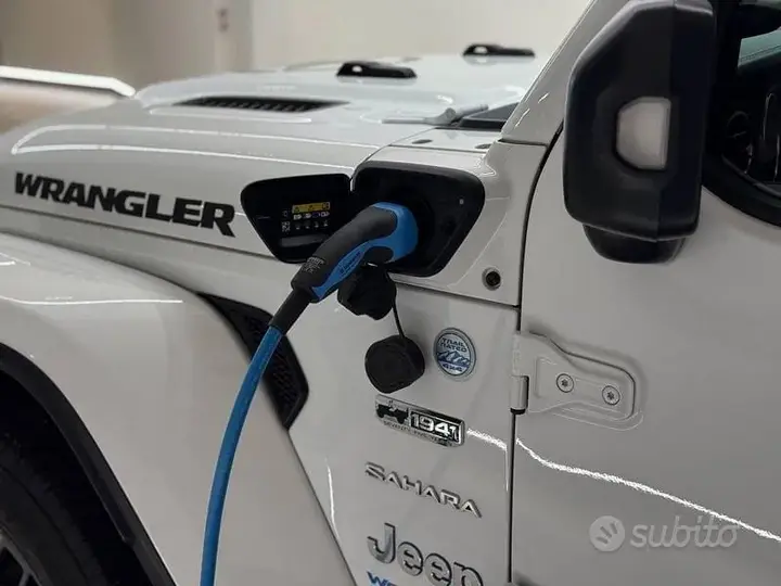 Jeep Wrangler 2023 photo 4