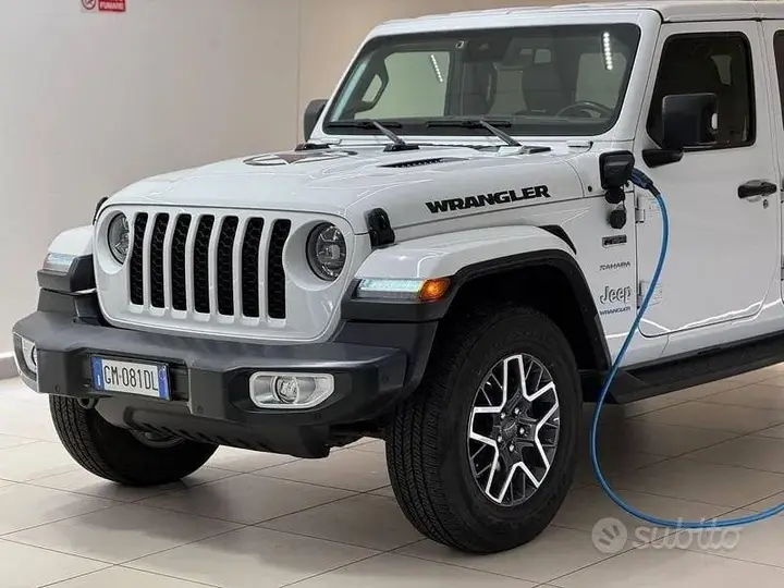 Jeep Wrangler 2023 photo 3