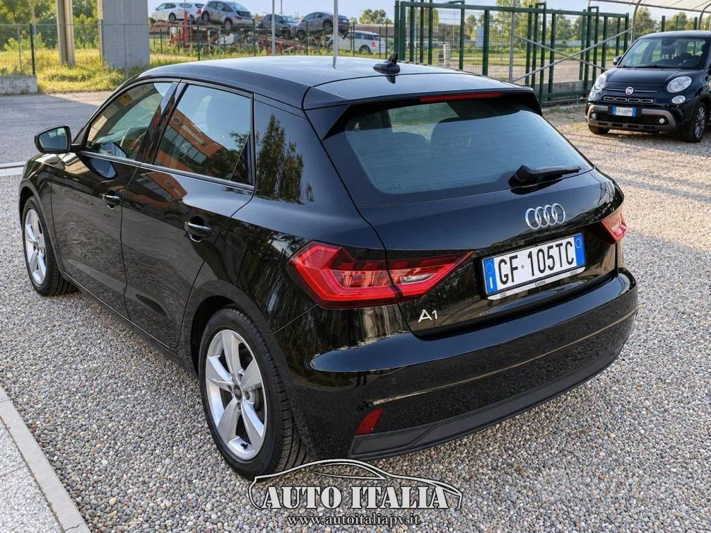 Audi A1 2021 photo 3