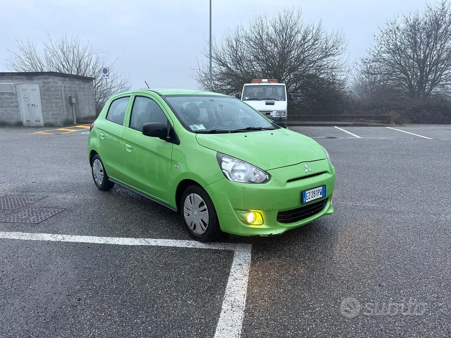 Mitsubishi Space Star 2015 photo 3