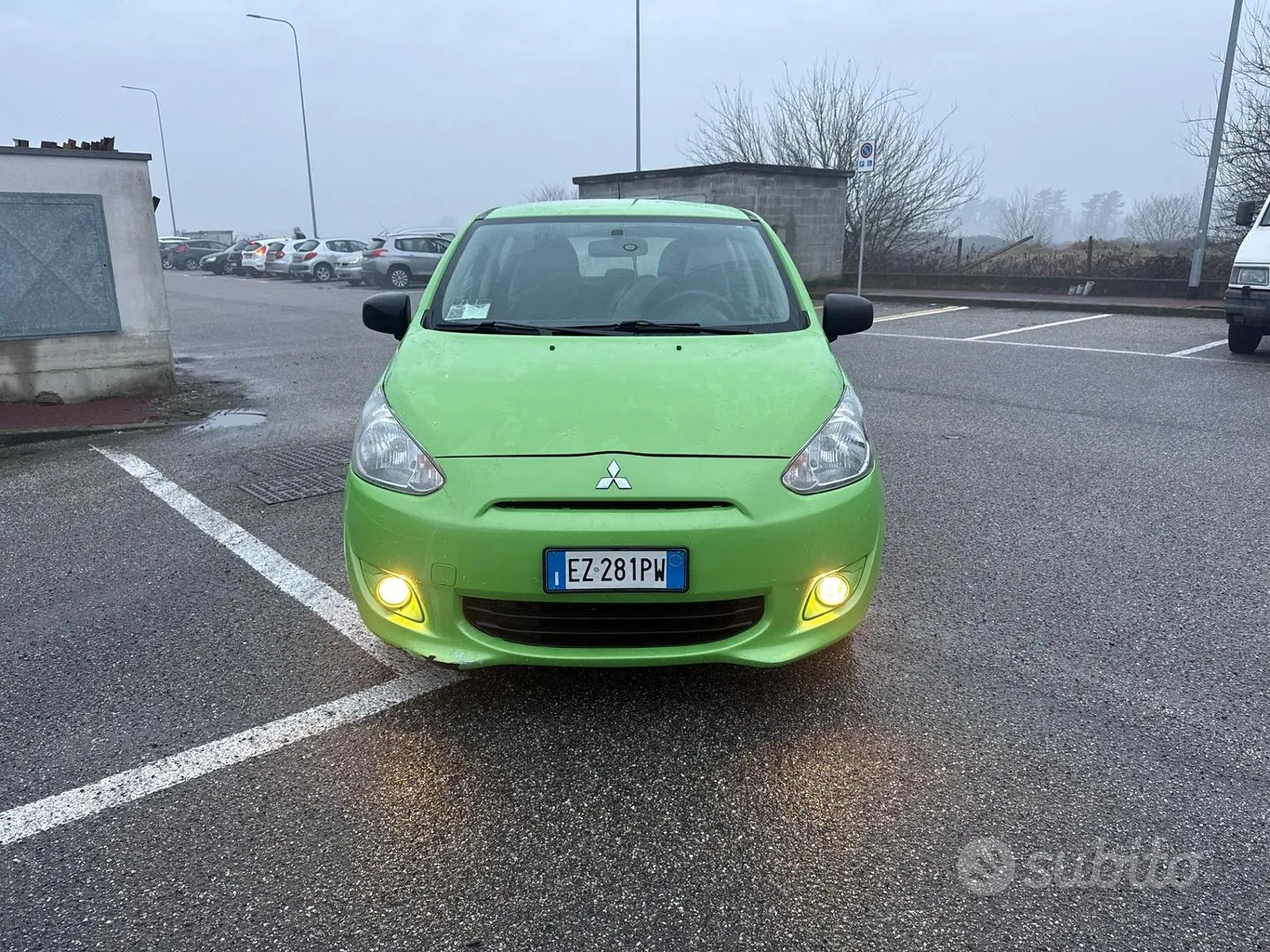 Mitsubishi Space Star 2015 photo 2