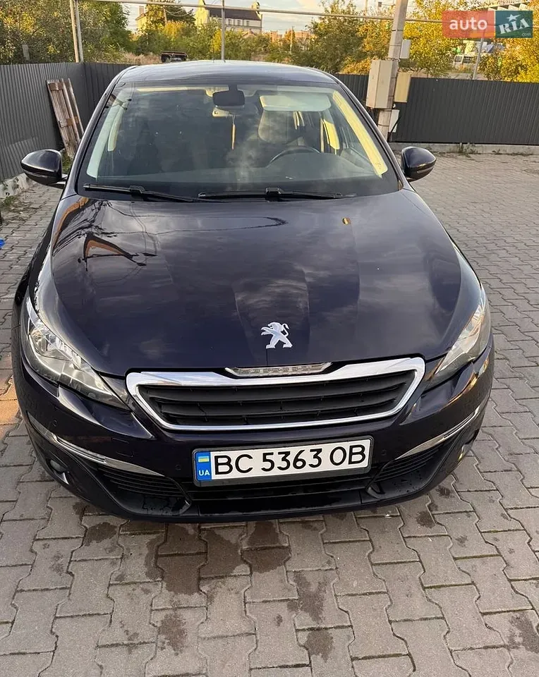 Peugeot 308 2015 photo 2