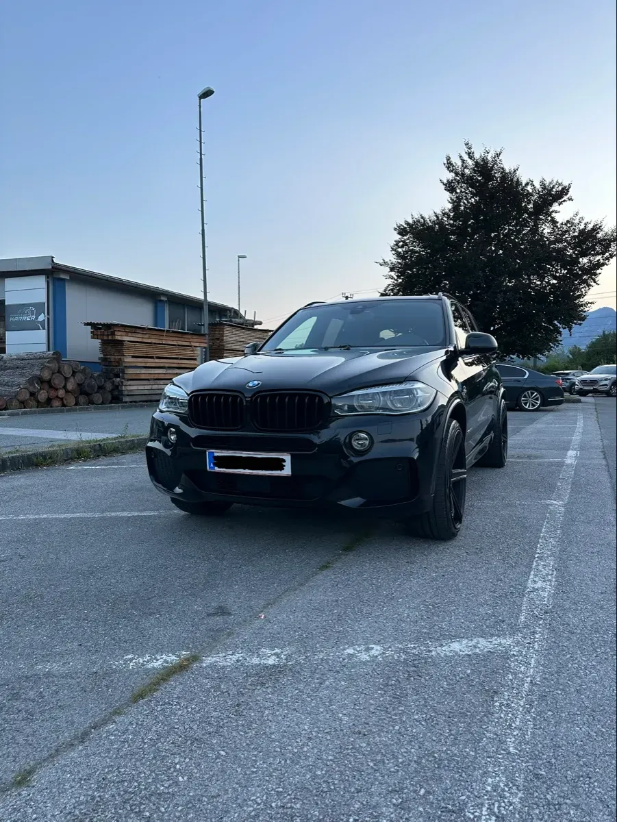 BMW X5 2017 photo 2