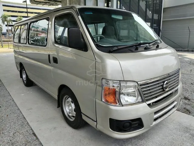 Nissan Urvan