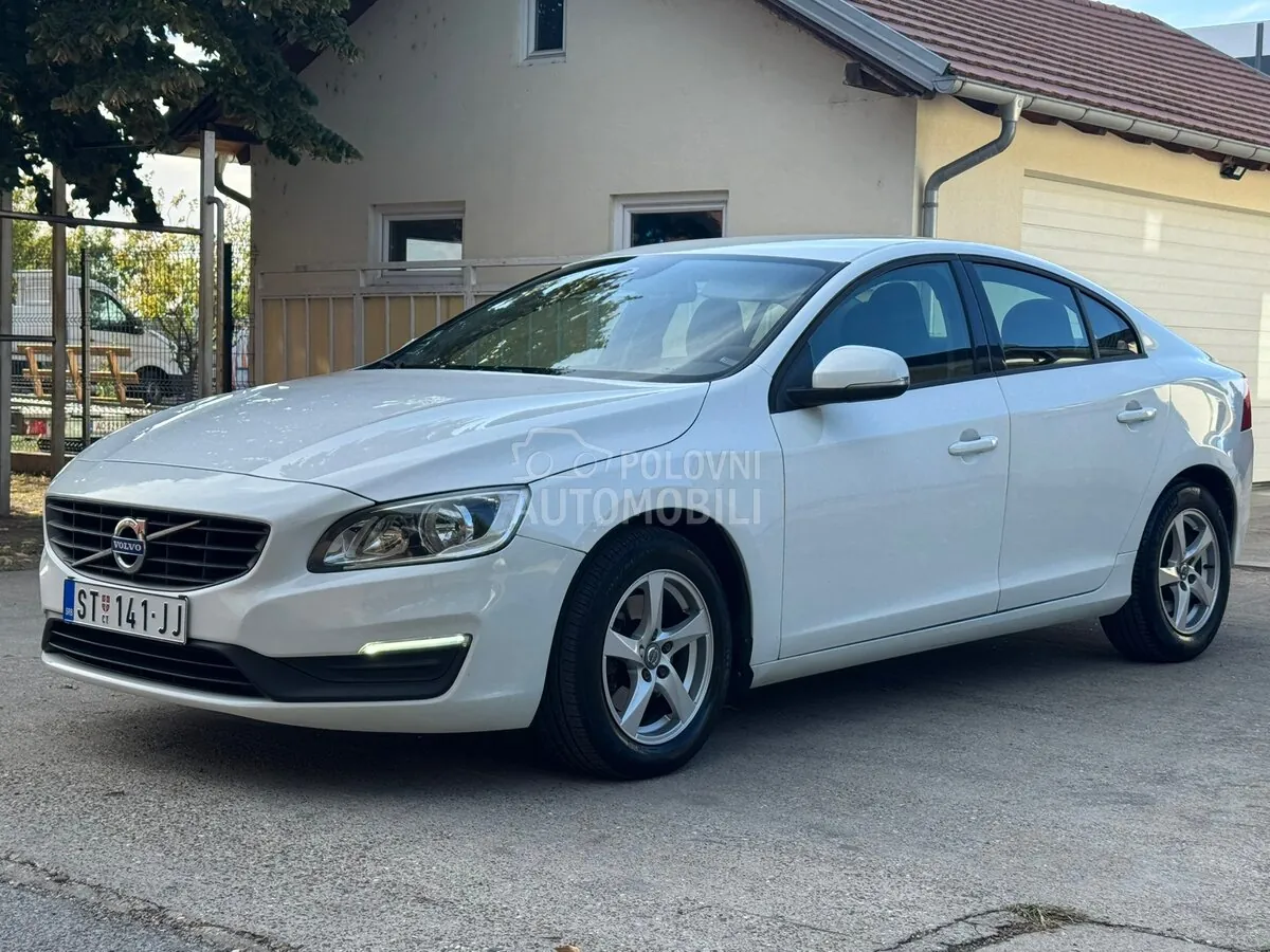 Volvo S60 2015 photo 3