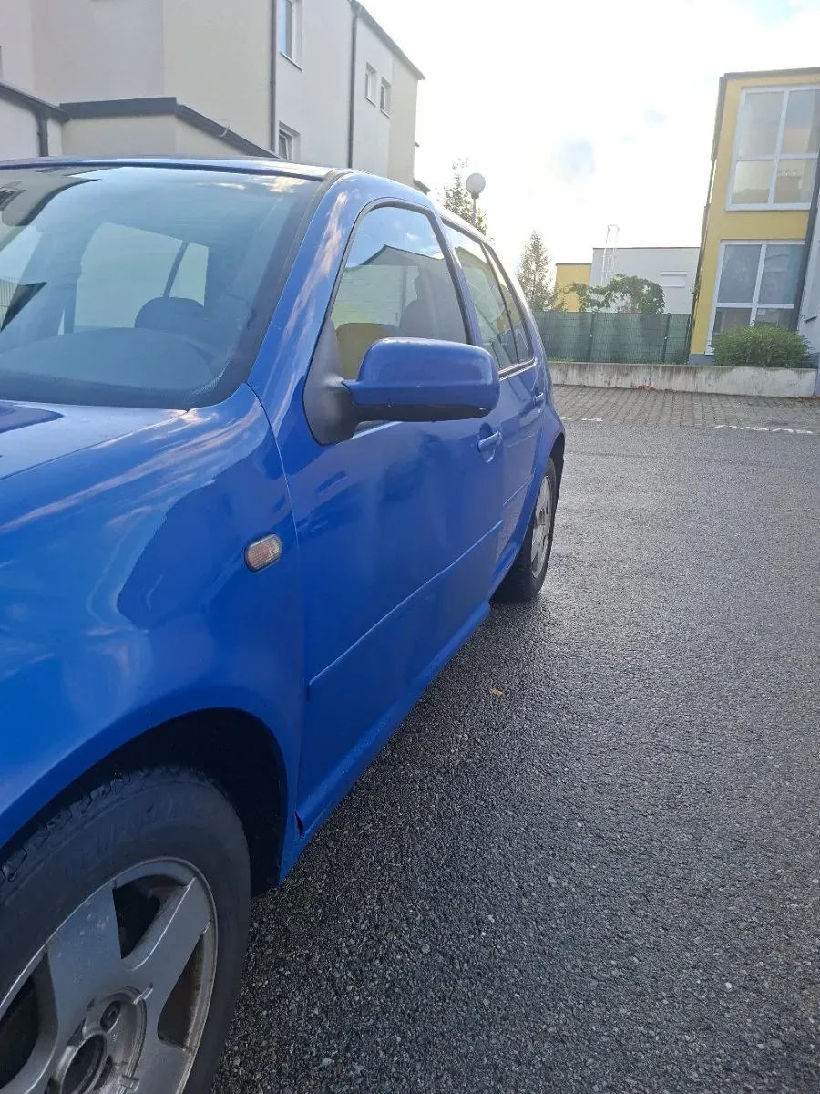 Volkswagen Golf 1998 photo 2