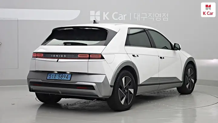 Hyundai Ioniq 5 2025 photo 2