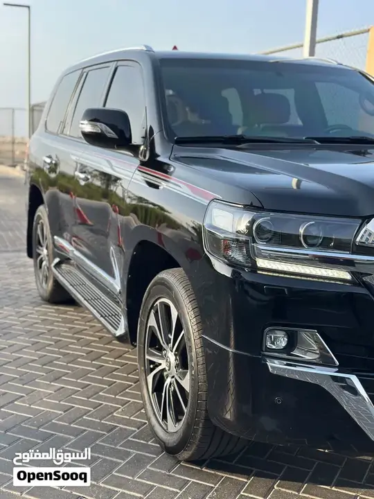 Toyota Land Cruiser 2019 photo 4