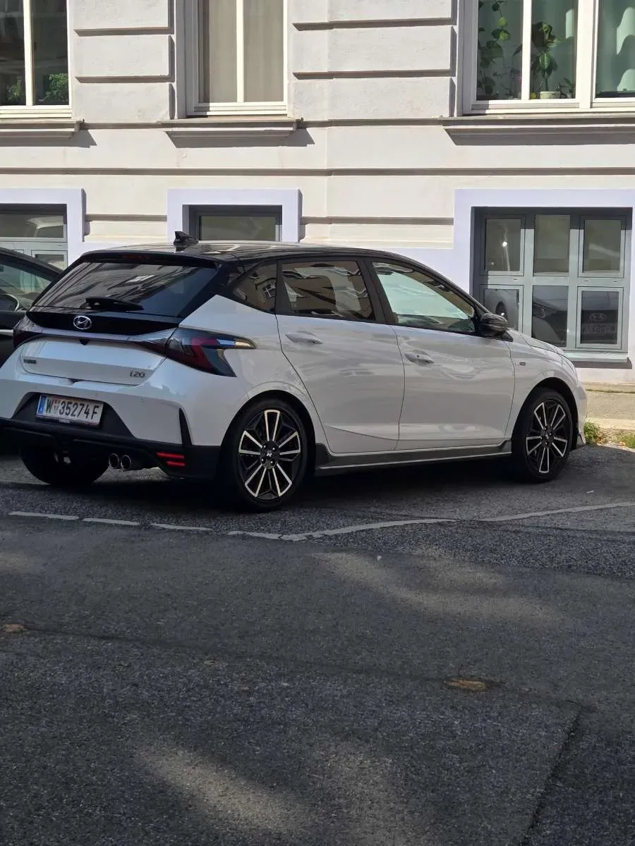 Hyundai I20 2023 photo 2
