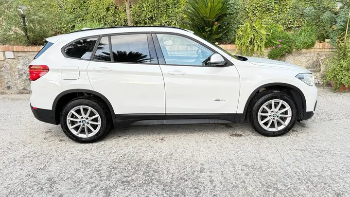 BMW X1 2017 photo 4