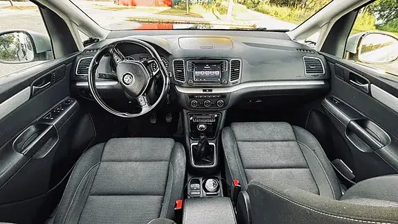 Volkswagen Sharan 2016 photo 3