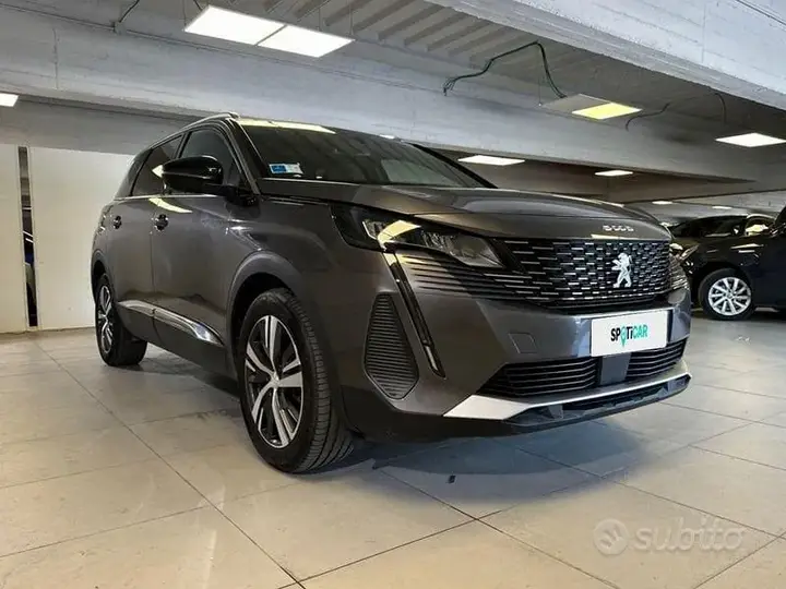 Peugeot 5008 2024 photo 5