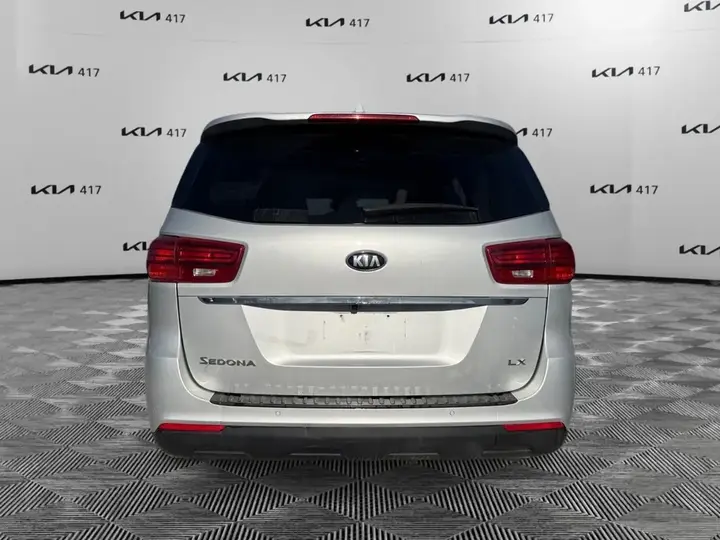 Kia Sedona 2019 photo 4