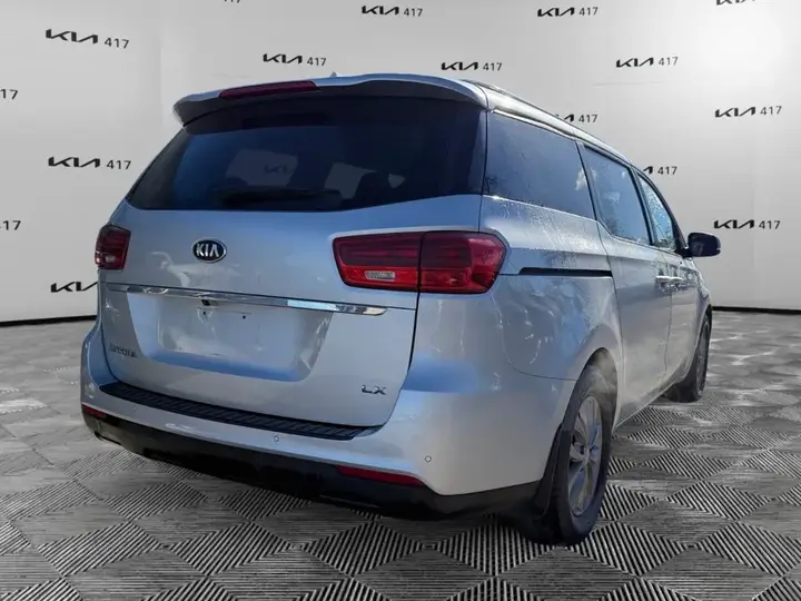 Kia Sedona 2019 photo 5