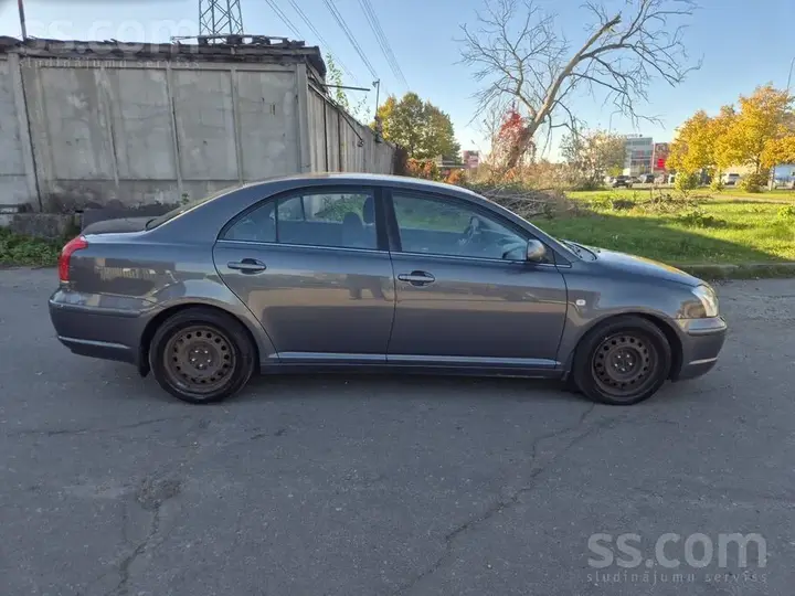 Toyota Avensis 2005 photo 5