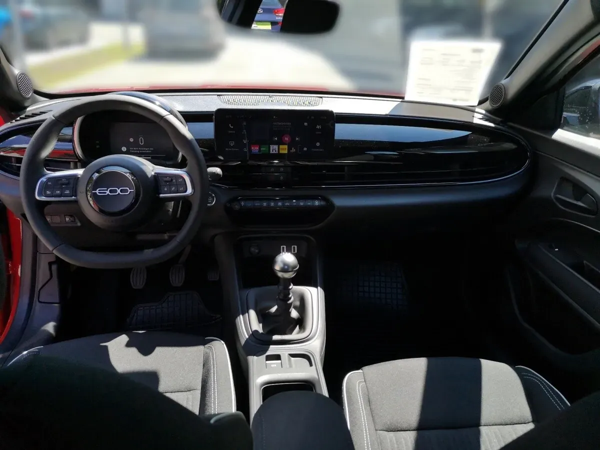 Fiat 600 photo 2