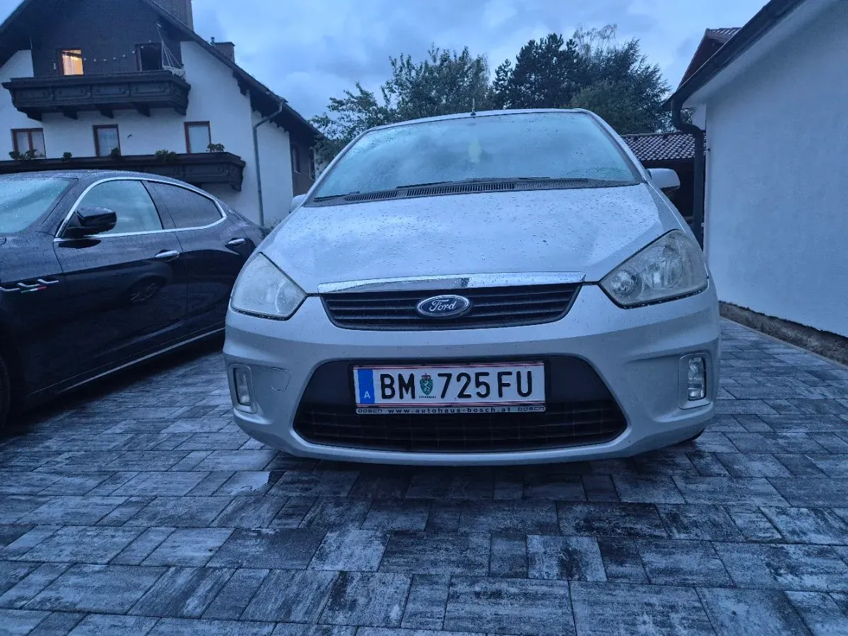 Ford C-Max 2010 photo 3